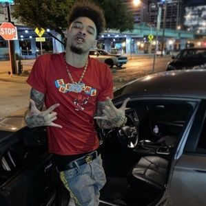 Meet your Posher, Chanelle